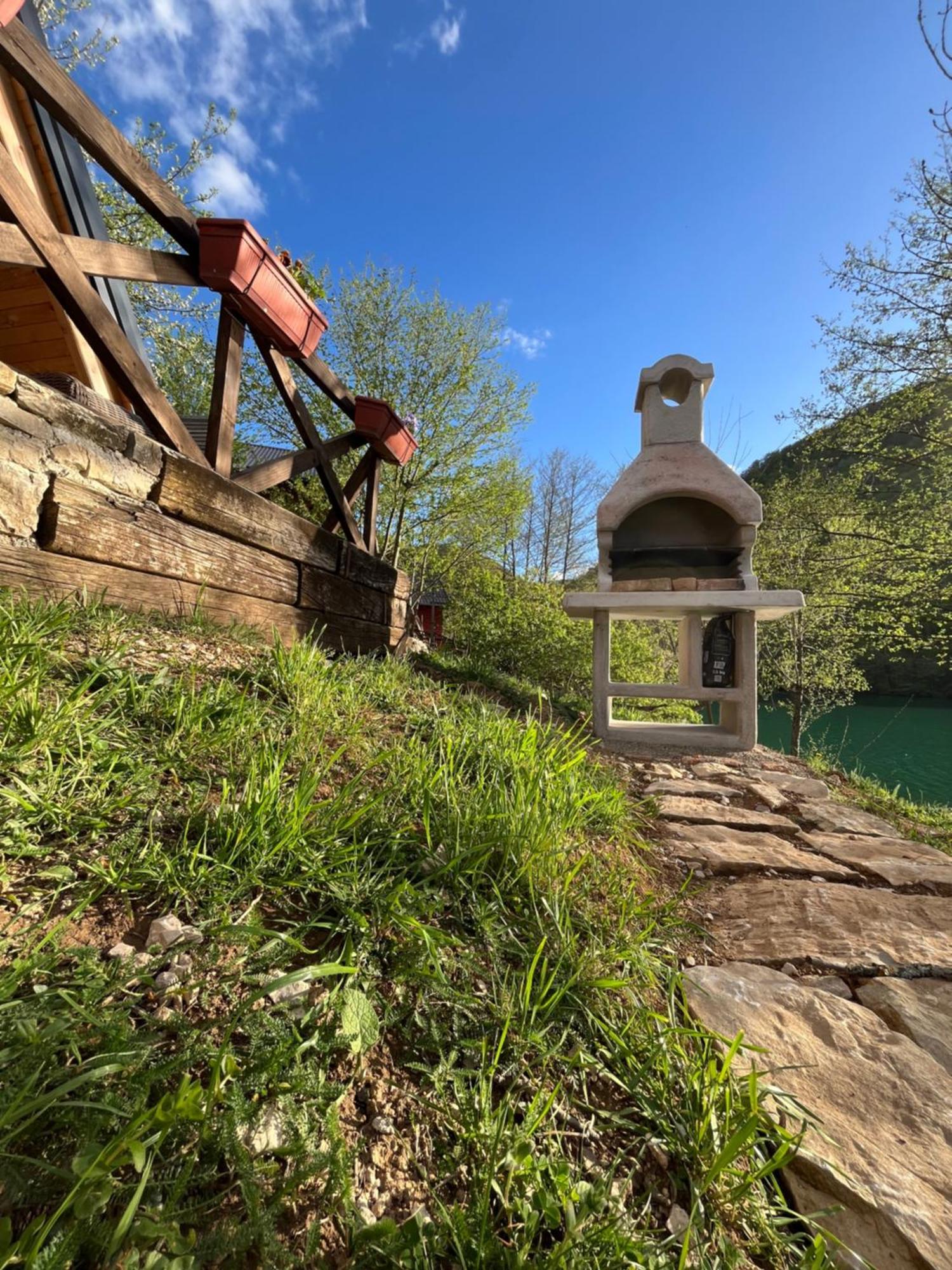Vikendica - Rajski Poluotok Jajce Extérieur photo